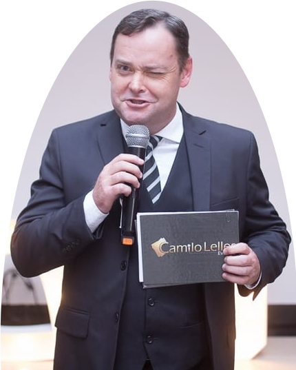 Camilo Lelles, celebrante e mestre de cerimônia